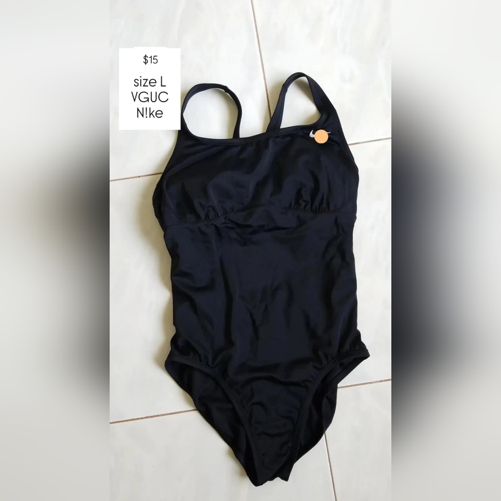 Nike, Women's L One-Piece Swimsuit, black.